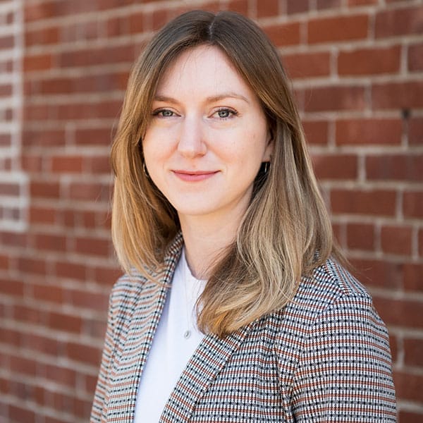 Business portrait of Holly Stassens